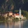 Aussenansicht Dürnstein und Schloss, © Hotel Schloss Dürnstein GmbH Aussenansicht Dürnstein und Schloss, © Hotel Schloss Dürnstein GmbH