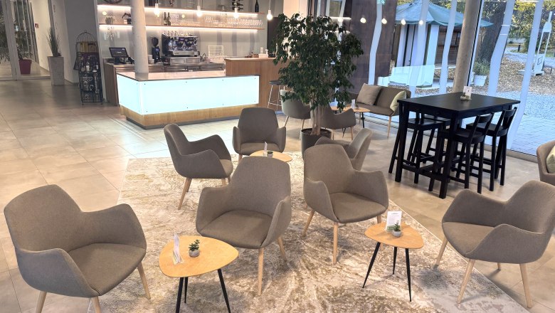 Lobby Bar im Hotel Schloss Haindorf