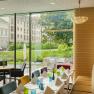 Lobby mit Blick auf den Park, &copy; At the Park Hotel