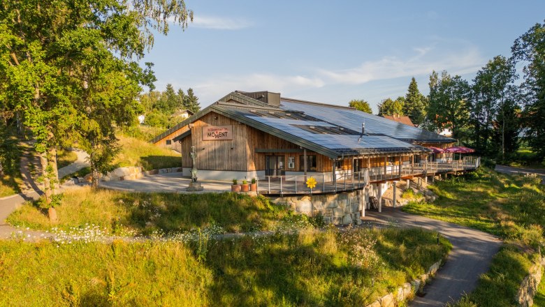 Theater- und Feriendorf K&ouml;nigsleiten, das MOMENT Veranstaltungszentrum, &copy; www.mussil.eu