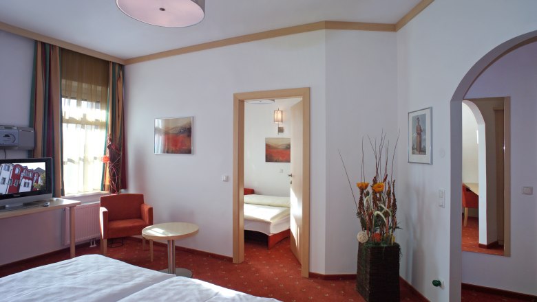 Vierbettzimmer, &copy; Restaurant-Hotel Wallner
