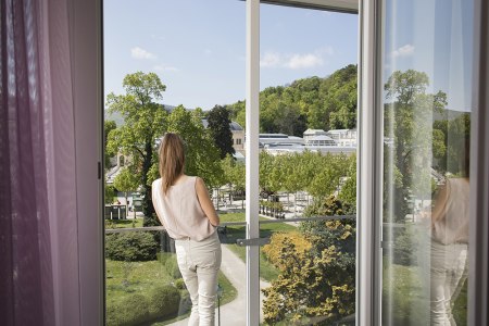 At the Park Hotel, Blick auf den Kurpark Baden, &copy; Raimo Rumpler