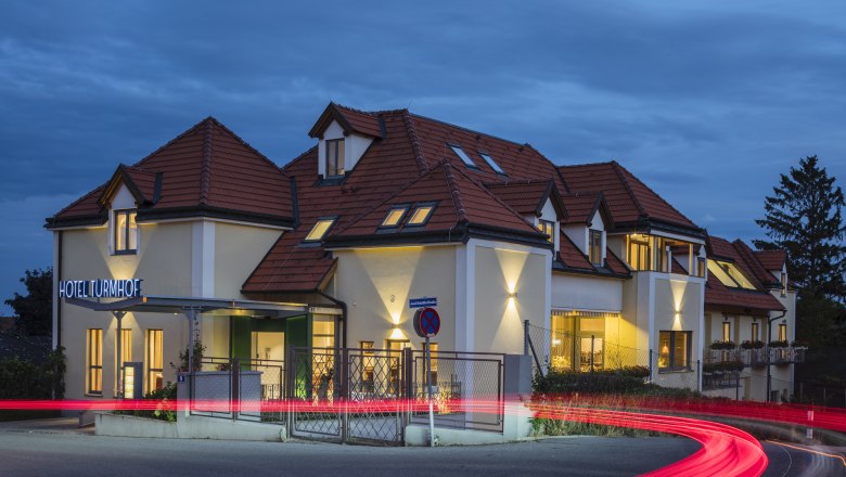 Aussenansicht Turmhof, © Hotel Turmhof Aussenansicht Turmhof, © Hotel Turmhof