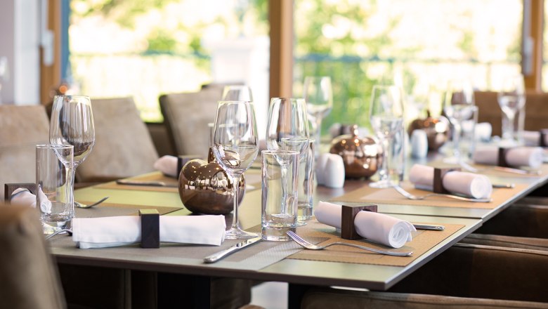 Restaurant Vier Jahreszeiten, &copy; Schlosspark Mauerbach/mesonic