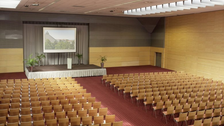 Eventhotel Pyramide, Europa Saal 4, &copy; Eventhotel Pyramide GmbH