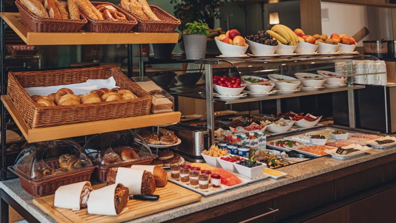 Frühstücksbuffet im HEINhotel vienna airport