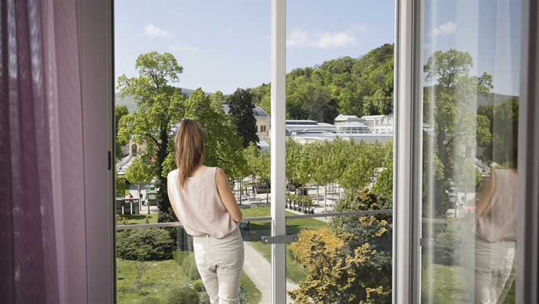 At the Park Hotel, Blick auf den Kurpark Baden, &copy; Raimo Rumpler