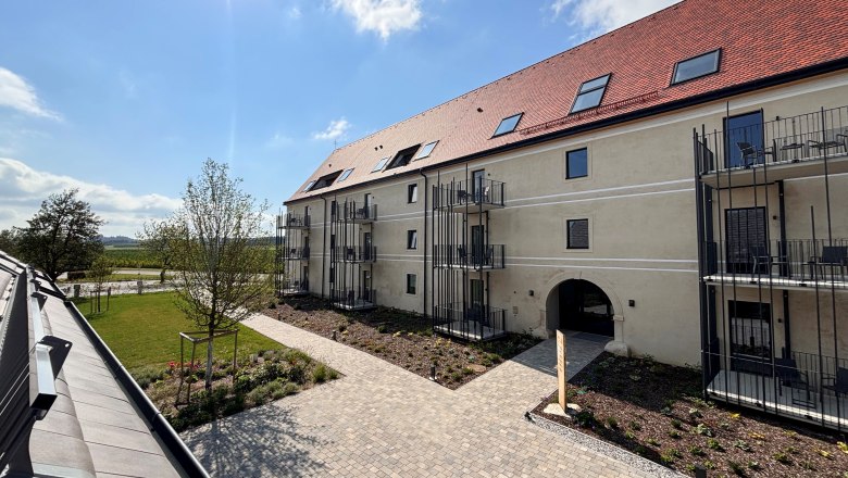 Hofblick, &copy; korngut