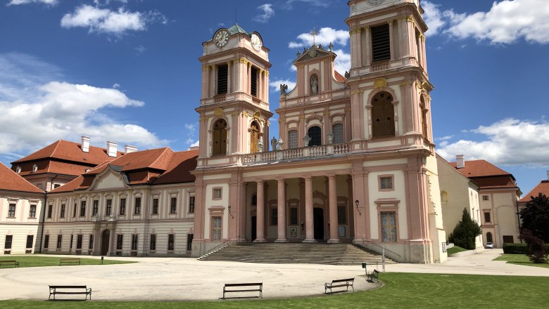 Stiftshof Benediktinerstift G&ouml;ttweig, &copy; Stift G&ouml;ttweig, Tanja Brandst&auml;tter