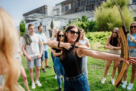 Therme Laa, Bogenschie&szlig;en, &copy; Thermenresort Laa, Pflanzl Media