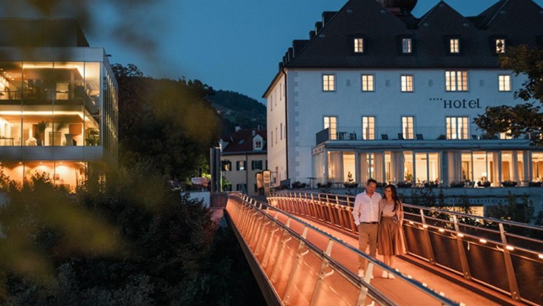 Schloss Eisenstrasse, &copy; Dominik Stixenberger