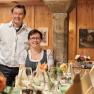 Die Inhaber des Hotel Zum Schwarzen B&auml;ren, Martin und Erika Pritz, in ihrem Restaurant